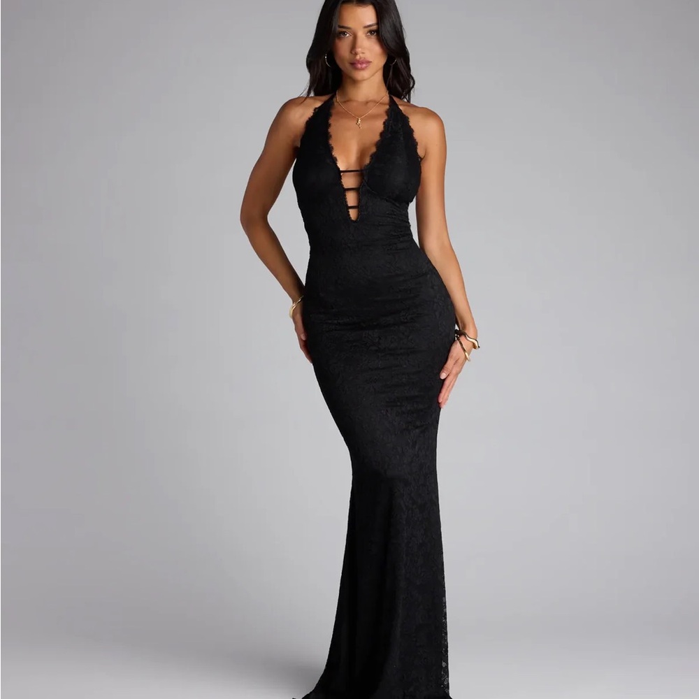 Windsor Black Lace Backless Dress